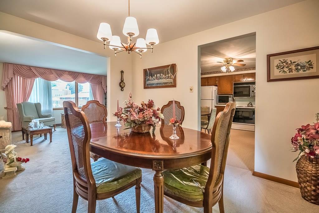 322 Nichols Road Pittsburgh, PA 15237 - Photo 7 of 25