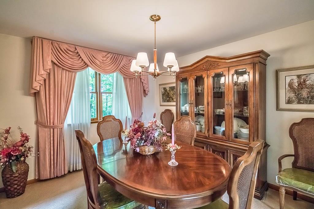 322 Nichols Road Pittsburgh, PA 15237 - Photo 8 of 25