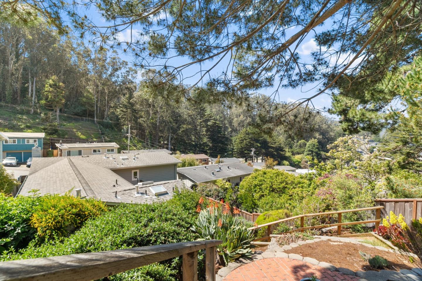 1085 Barcelona Drive Pacifica, CA 94044 - Photo 36 of 55 a view of a yard with plants