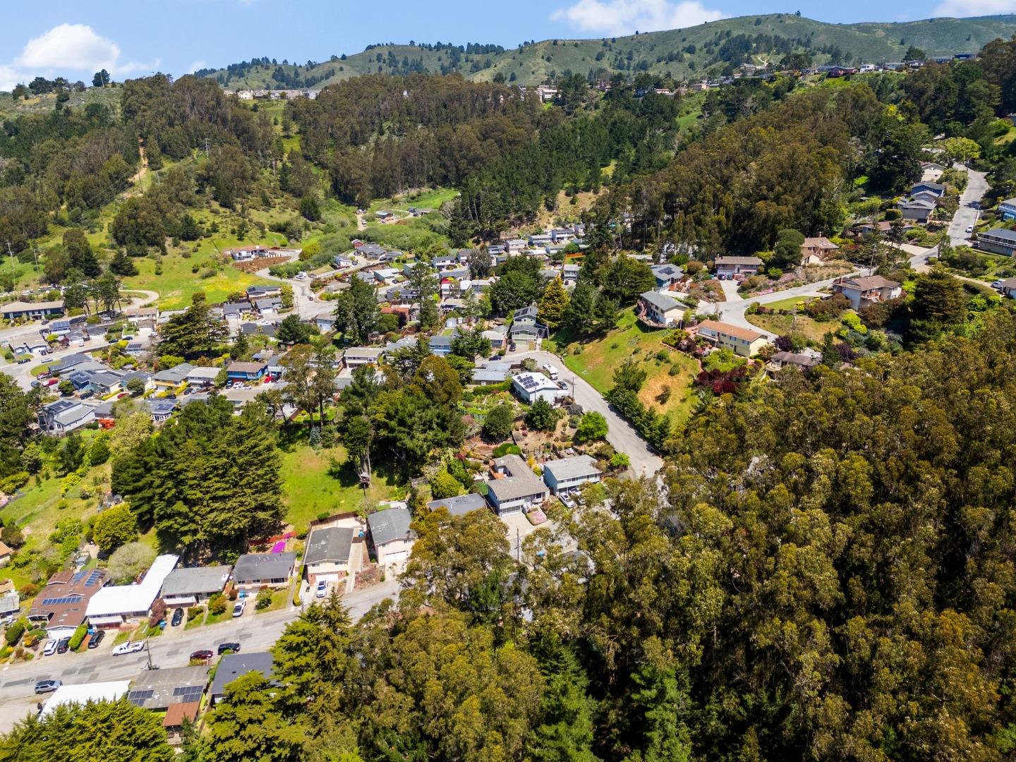1085 Barcelona Drive Pacifica, CA 94044 - Photo 50 of 55 a view of a city