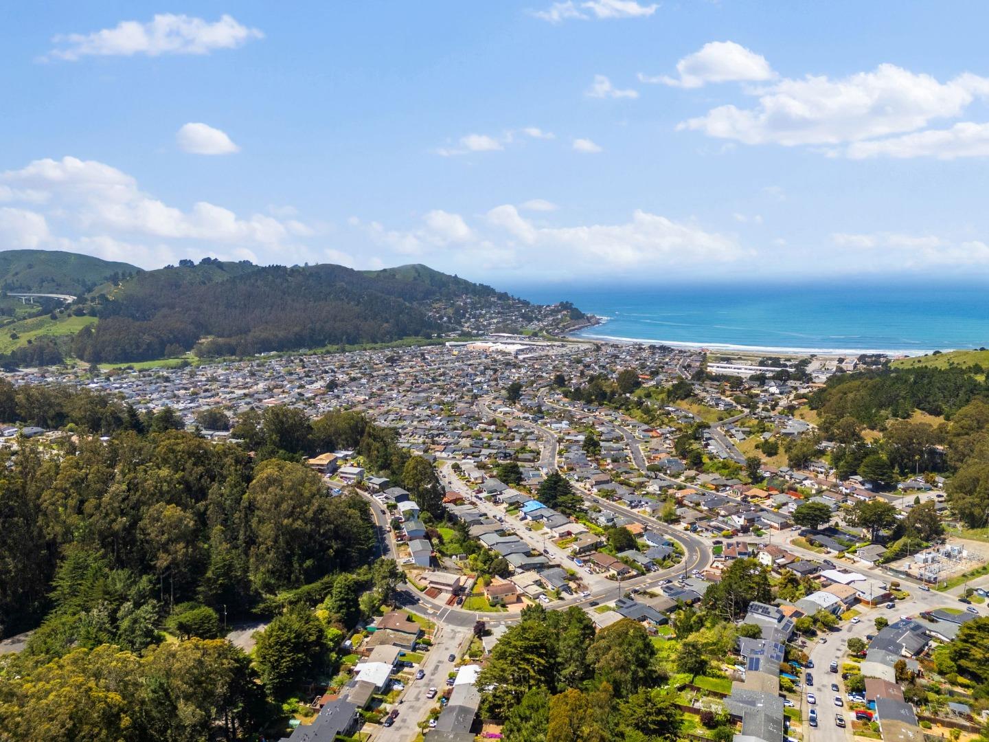 1085 Barcelona Drive Pacifica, CA 94044 - Photo 52 of 55