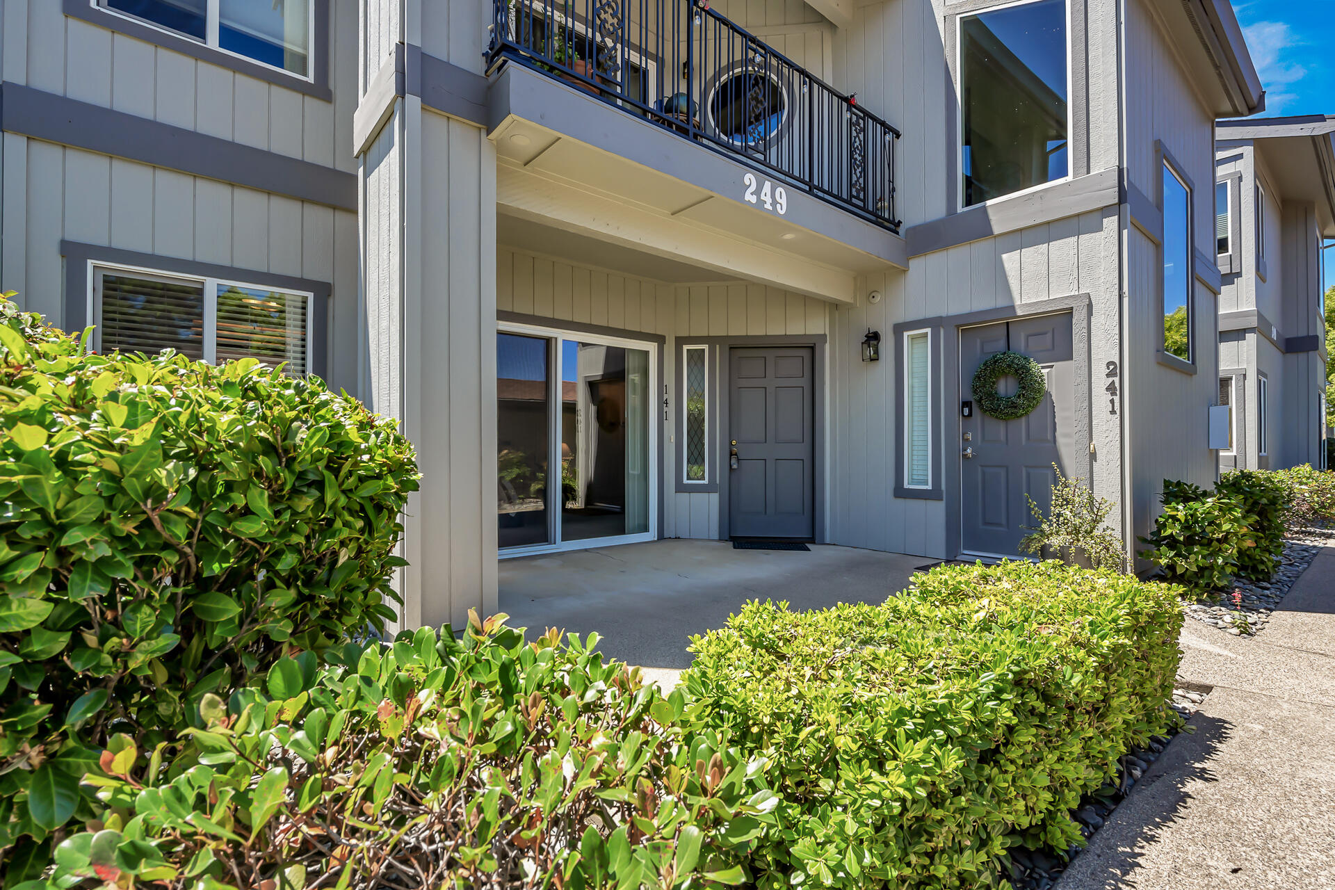 249 Ridgetop Drive, Unit 141 Redding, CA 96003 - Photo 2 of 25 Downstairs Unit