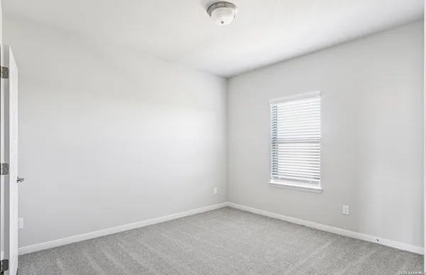 $1,700 | 7146 Magnolia Creek, Unit 101, San Antonio, TX 78252
