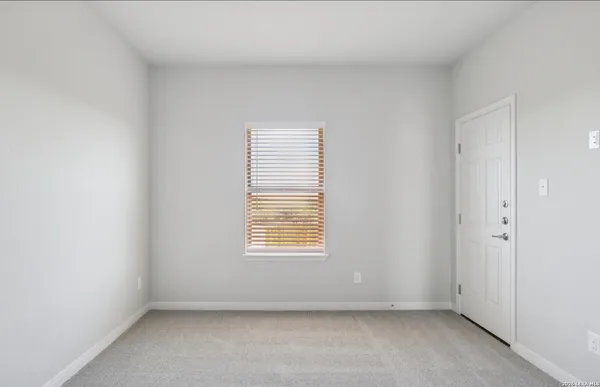 $1,700 | 7146 Magnolia Creek, Unit 101, San Antonio, TX 78252