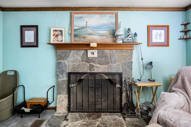 $542,500 | 32 Island Pond Road, Atkinson, NH 03811