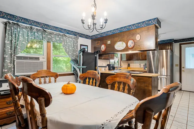 $542,500 | 32 Island Pond Road, Atkinson, NH 03811