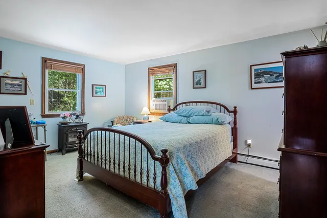 $542,500 | 32 Island Pond Road, Atkinson, NH 03811