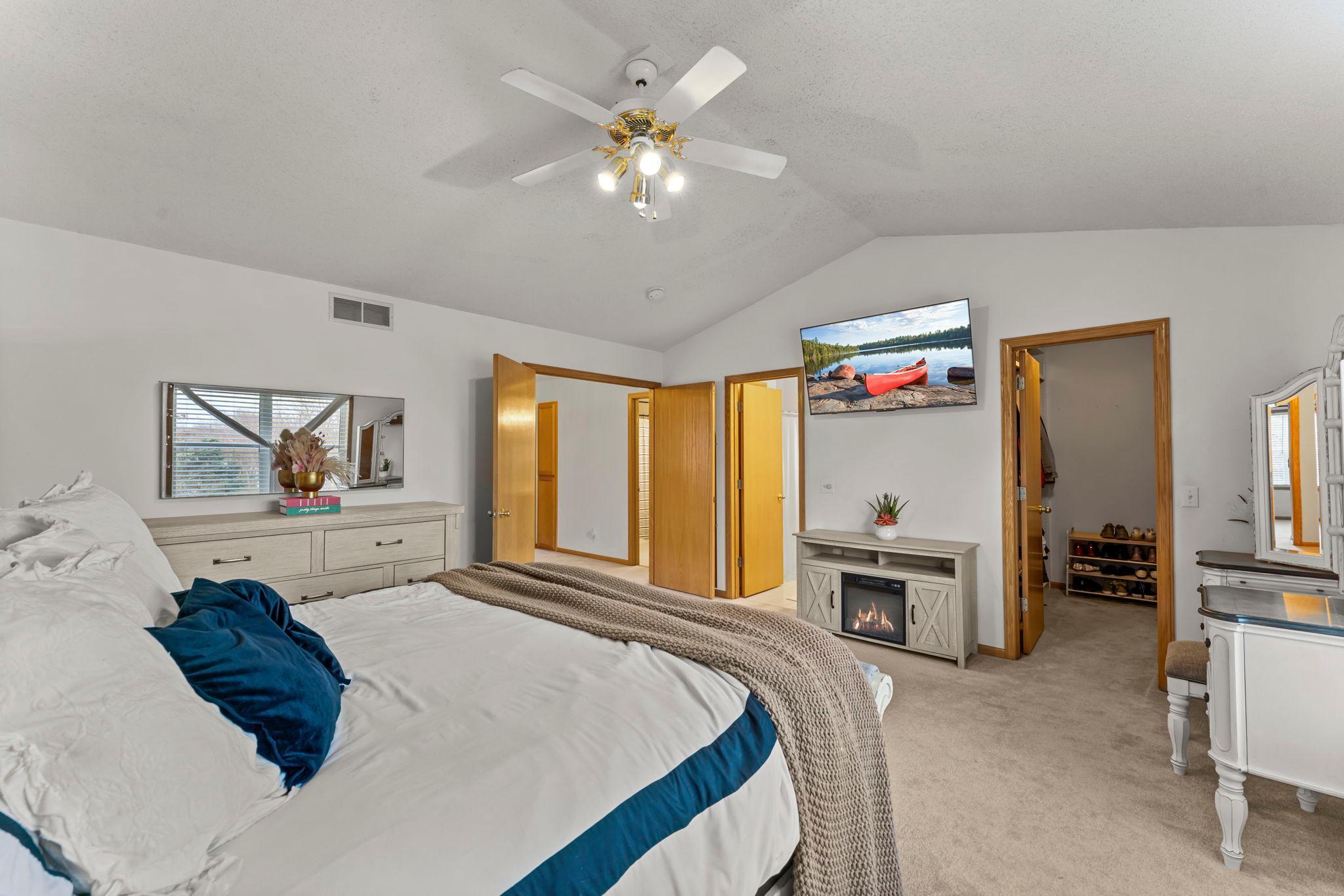 18840 Enhance Court Farmington, MN 55024 - Photo 14 of 34