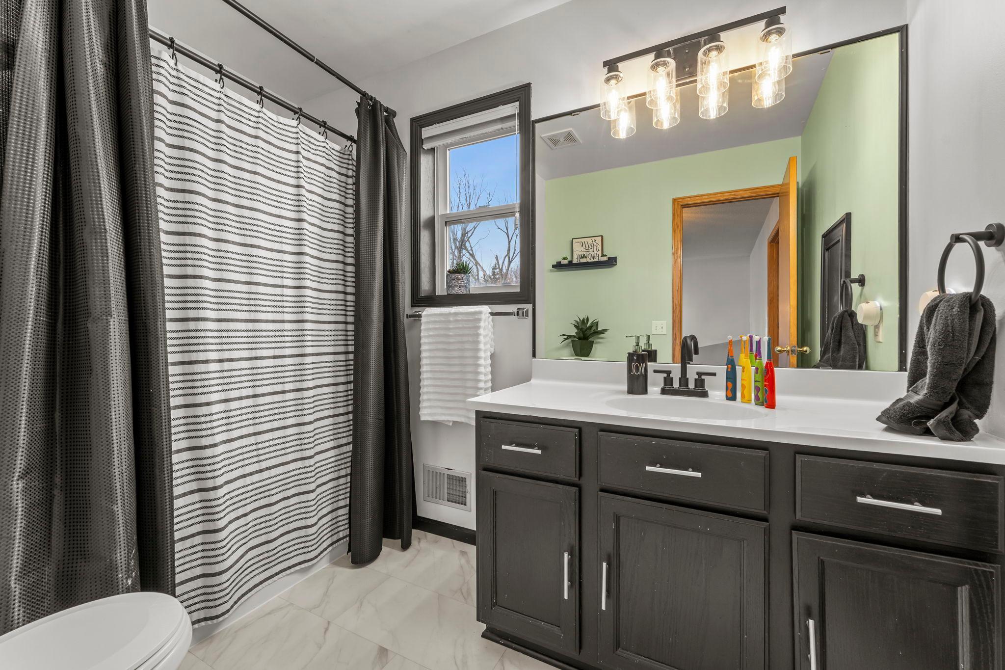 18840 Enhance Court Farmington, MN 55024 - Photo 18 of 34