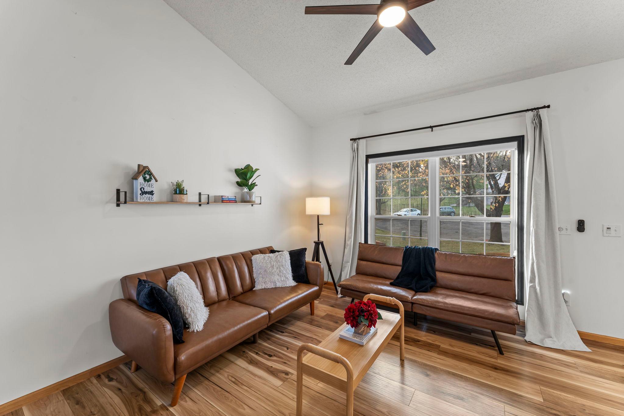 18840 Enhance Court Farmington, MN 55024 - Photo 4 of 34