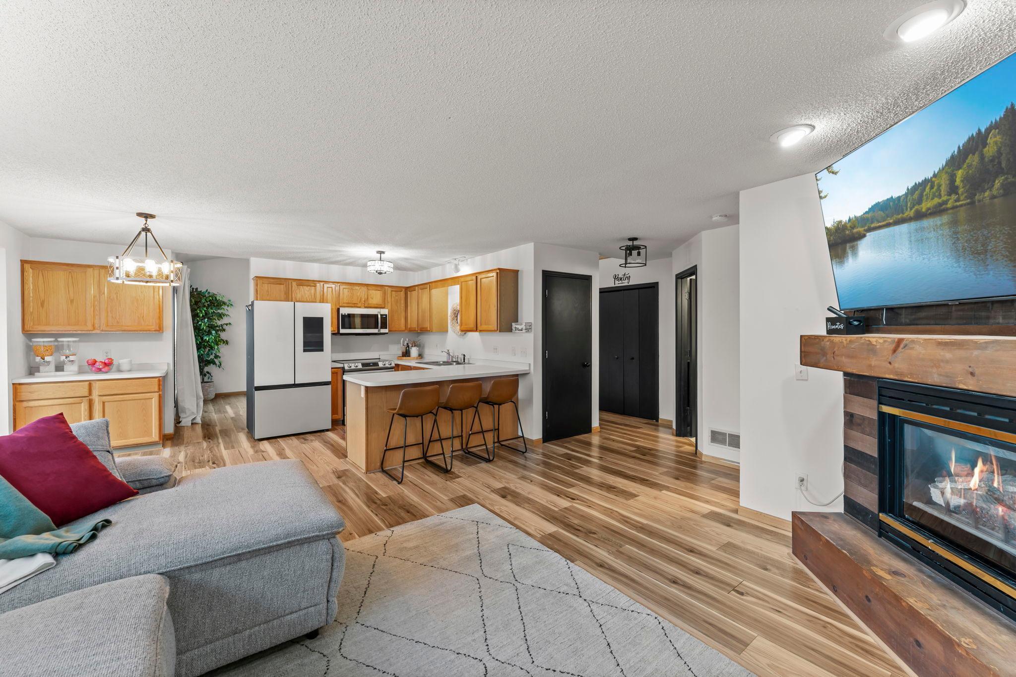 18840 Enhance Court Farmington, MN 55024 - Photo 10 of 34