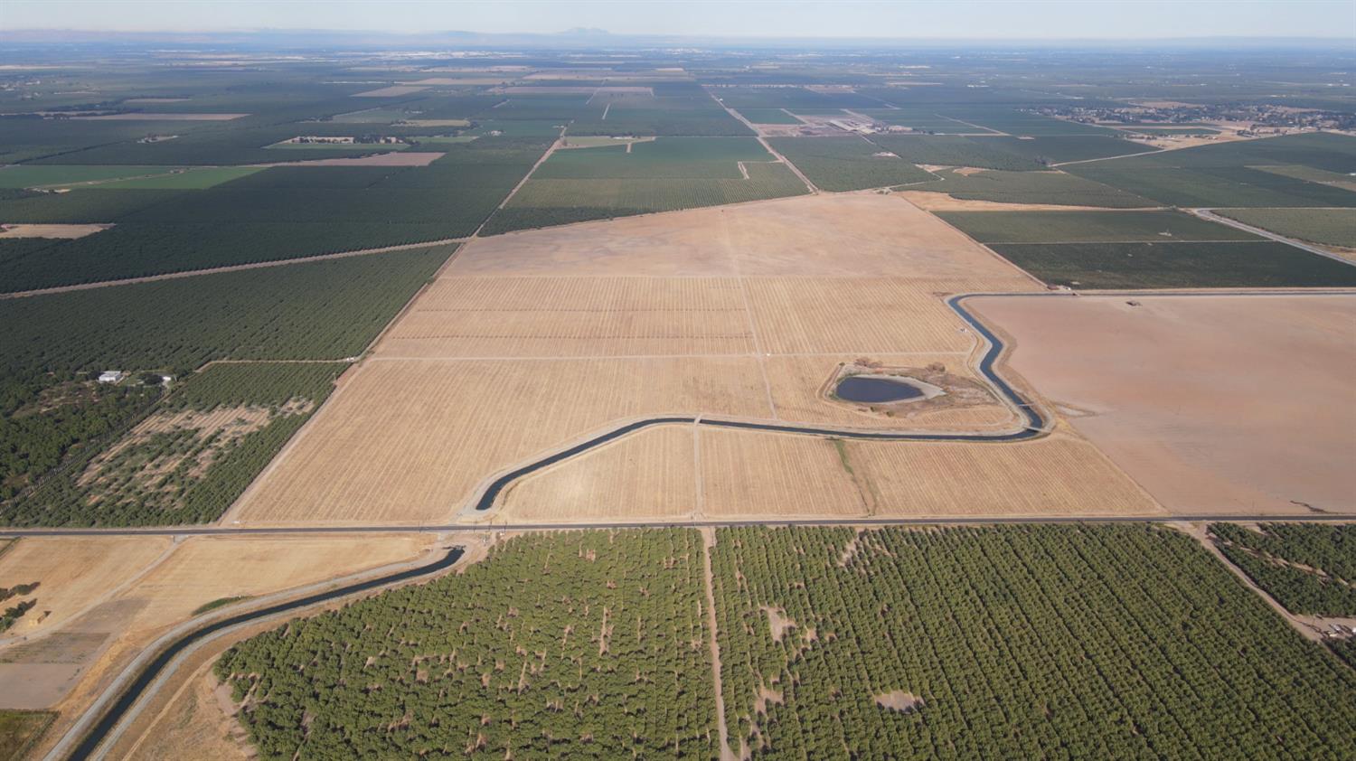2507 Escalon-Bellota Road Farmington, CA 95230 - Photo 1 of 30 a view of a swimming pool