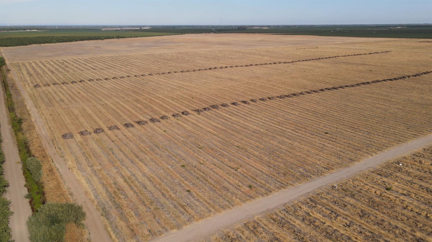 2507 Escalon-Bellota Road Farmington, CA 95230 - Photo 15 of 30 a view of an ocean