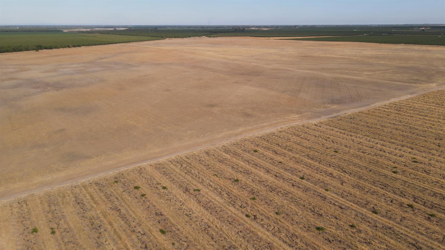 2507 Escalon-Bellota Road Farmington, CA 95230 - Photo 16 of 30 a view of an ocean and beach