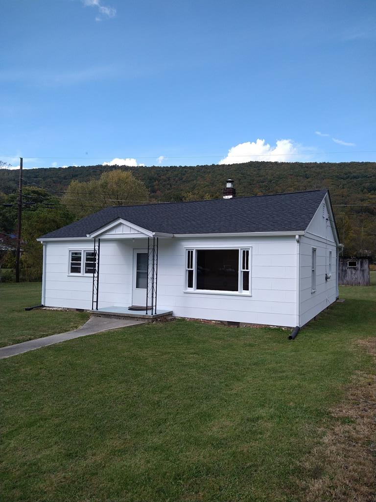 111 Cleghorn Valley Road Marion, VA 24354 - Photo 1 of 29 Gallery Image 1