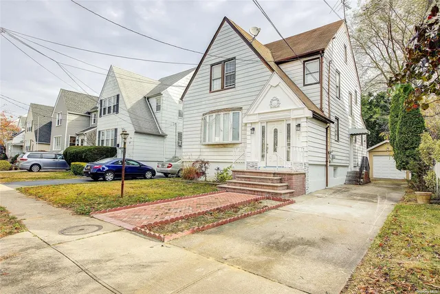 $799,000 | 21 Fremont Road, Valley Stream, NY 11581