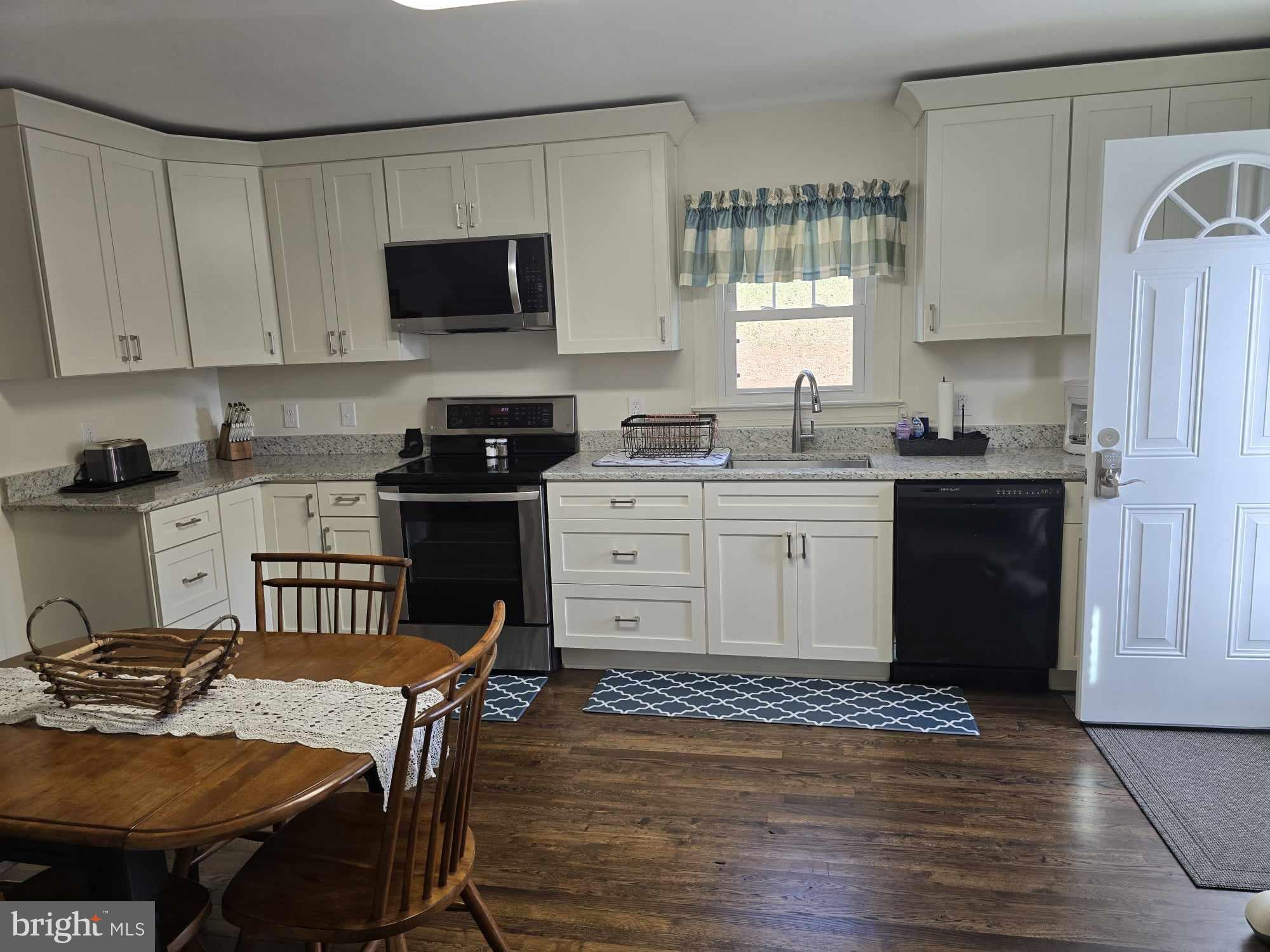 1358 Graves Mill Road Madison, VA 22727 - Photo 3 of 22