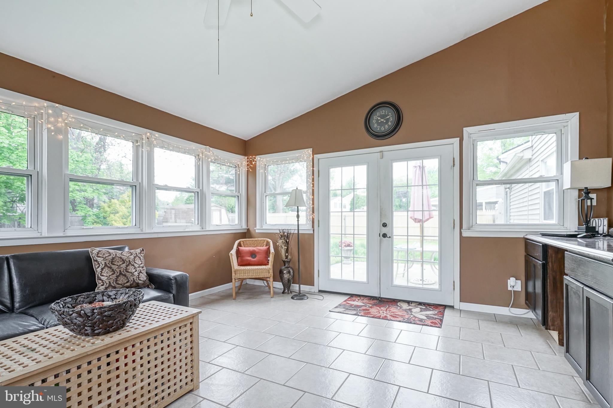 8 Hartford Road Laurel Springs, NJ 08021 - Photo 17 of 31
