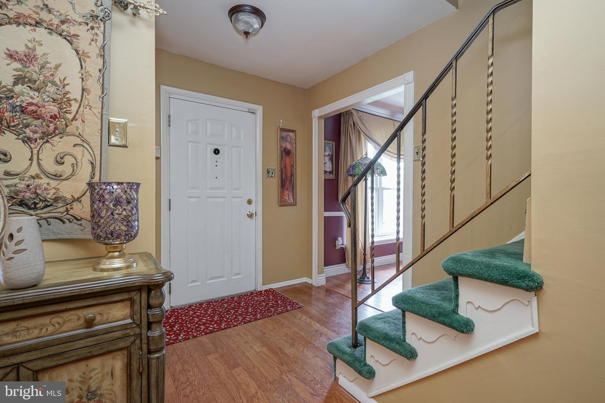 8 Hartford Road Laurel Springs, NJ 08021 - Photo 3 of 31