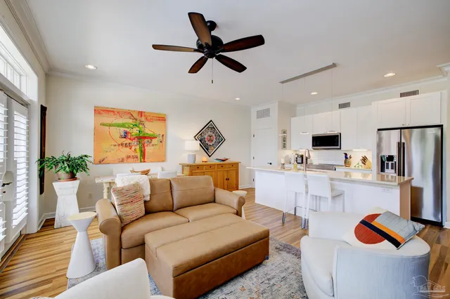 $364,000 | 415 East Romana Street, Unit 104, Pensacola, FL 32502