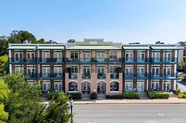 $364,000 | 415 East Romana Street, Unit 104, Pensacola, FL 32502