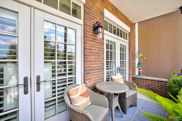 $364,000 | 415 East Romana Street, Unit 104, Pensacola, FL 32502