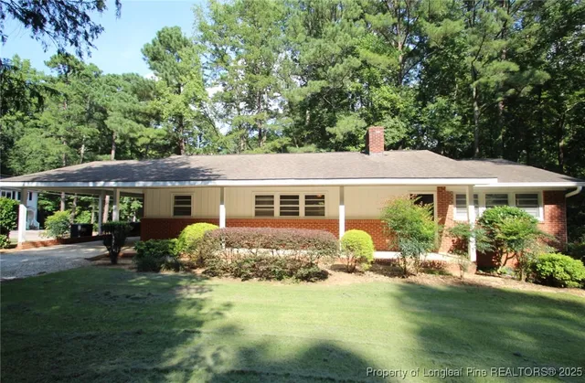 $1,695 | 1426 Trinity Circle, Raleigh, NC 27607