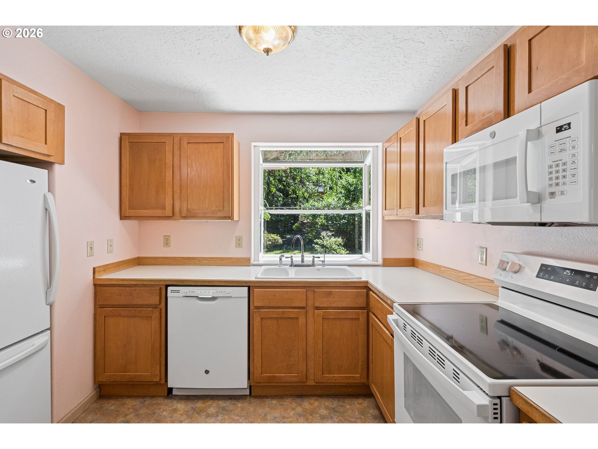 37205 Northeast Clara Smith Road Corbett, OR 97019 - Photo 16 of 47