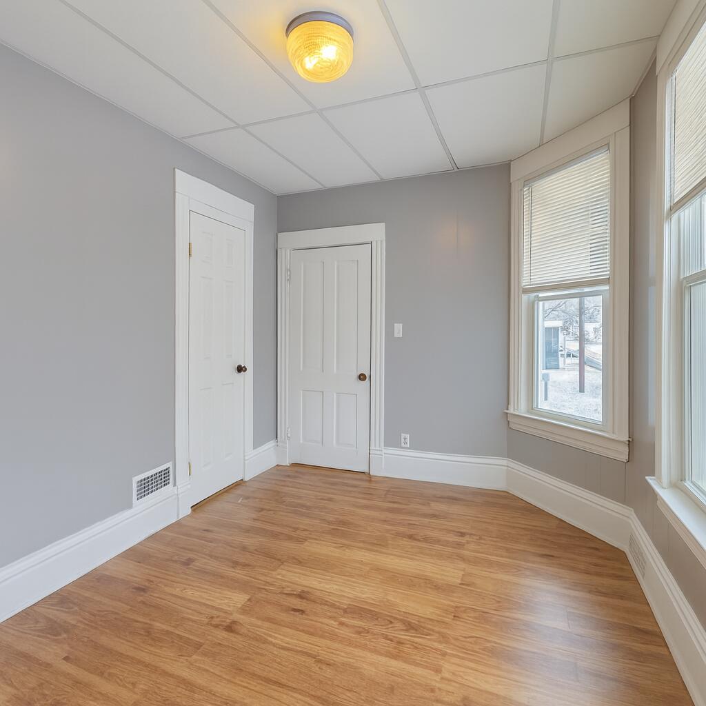 1519 Superior Street, Unit LOWR Racine, WI 53402 - Photo 7 of 12 Bedroom#2