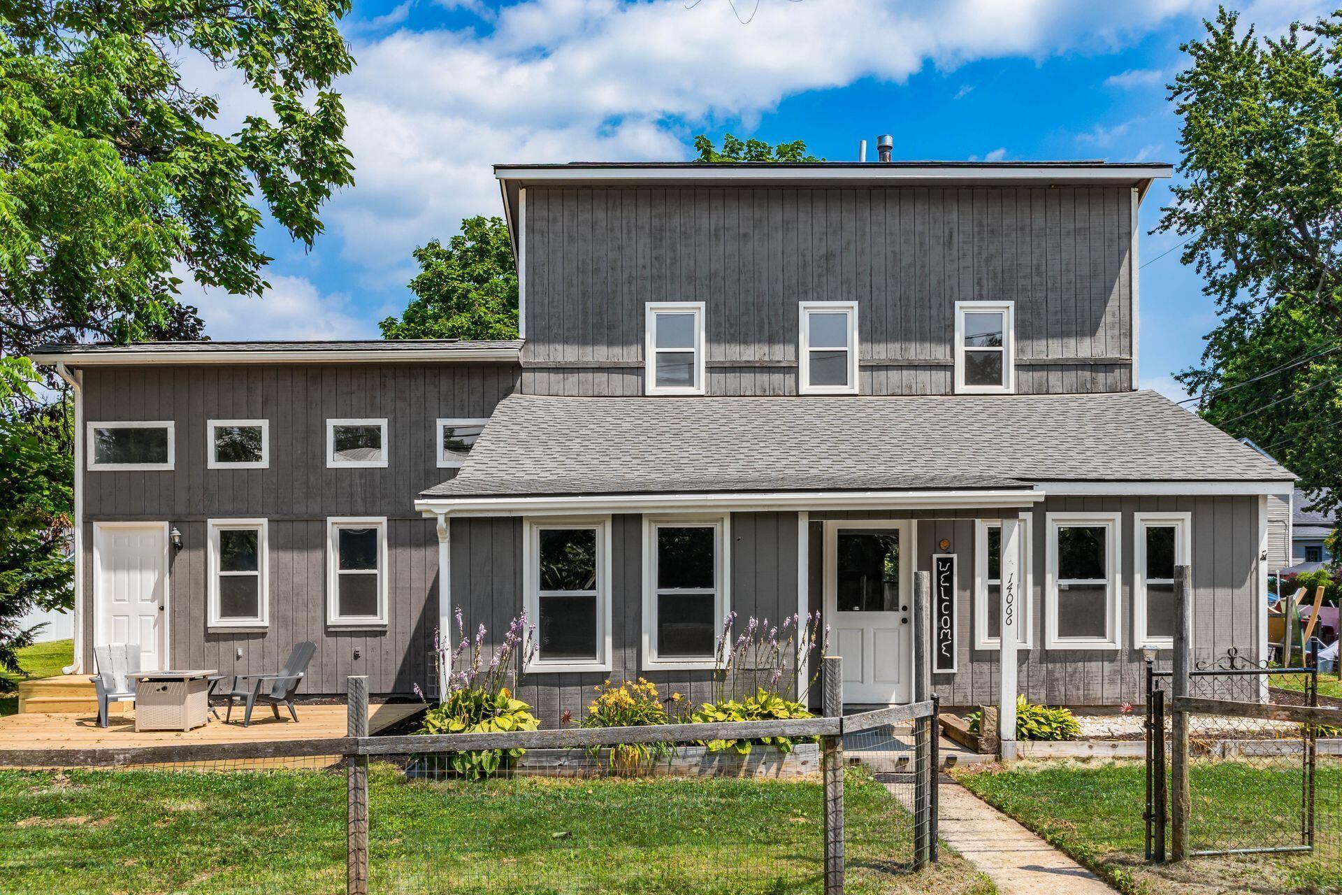 14066 Cleveland Road Southwest Pataskala, OH 43062 - Photo 2 of 37 Front