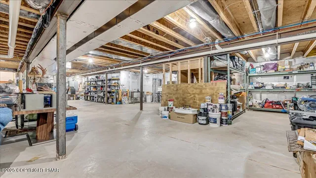 $780,000 | 389 Joanne Court, Bartonsville, PA 18321