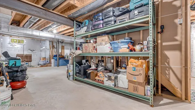 $780,000 | 389 Joanne Court, Bartonsville, PA 18321