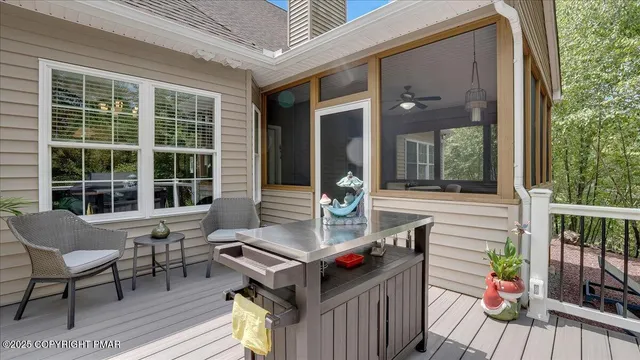 $780,000 | 389 Joanne Court, Bartonsville, PA 18321