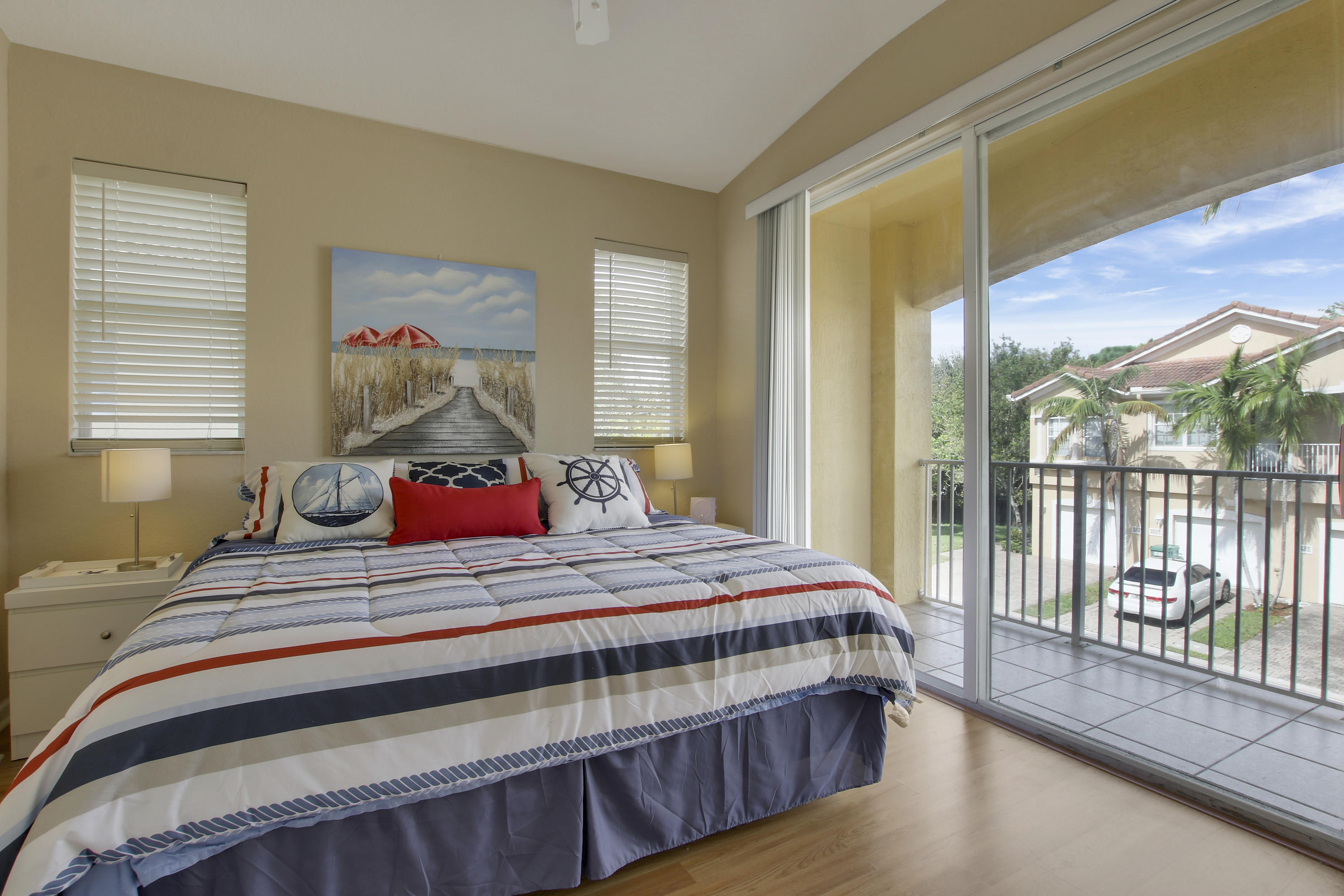 1818 Sonrisa Street Riviera Beach, FL 33404 - Photo 13 of 26 House-42
