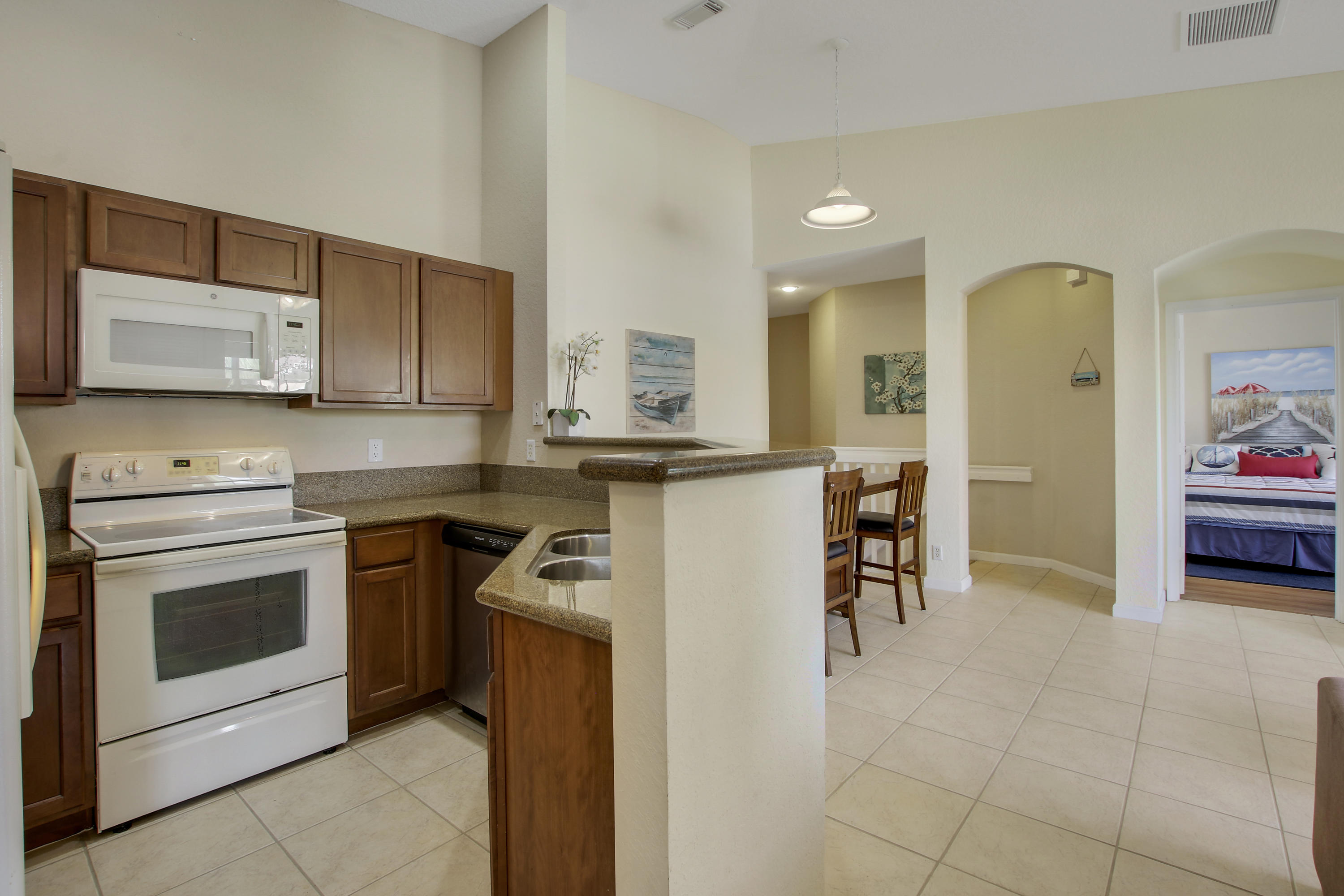1818 Sonrisa Street Riviera Beach, FL 33404 - Photo 10 of 26 House-28