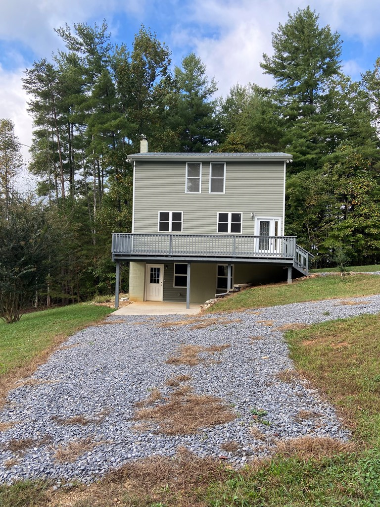929 Homeplace Road Ararat, VA 24053 - Photo 2 of 16 Gallery Image 2
