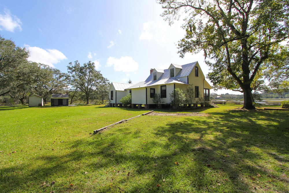 6913 Toogoodoo Road Hollywood, SC 29449 - Photo 2 of 26 IMG_8565