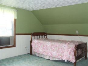 4062 Yuma Road Gate City, VA 24251 - Photo 5 of 9 Bedroom