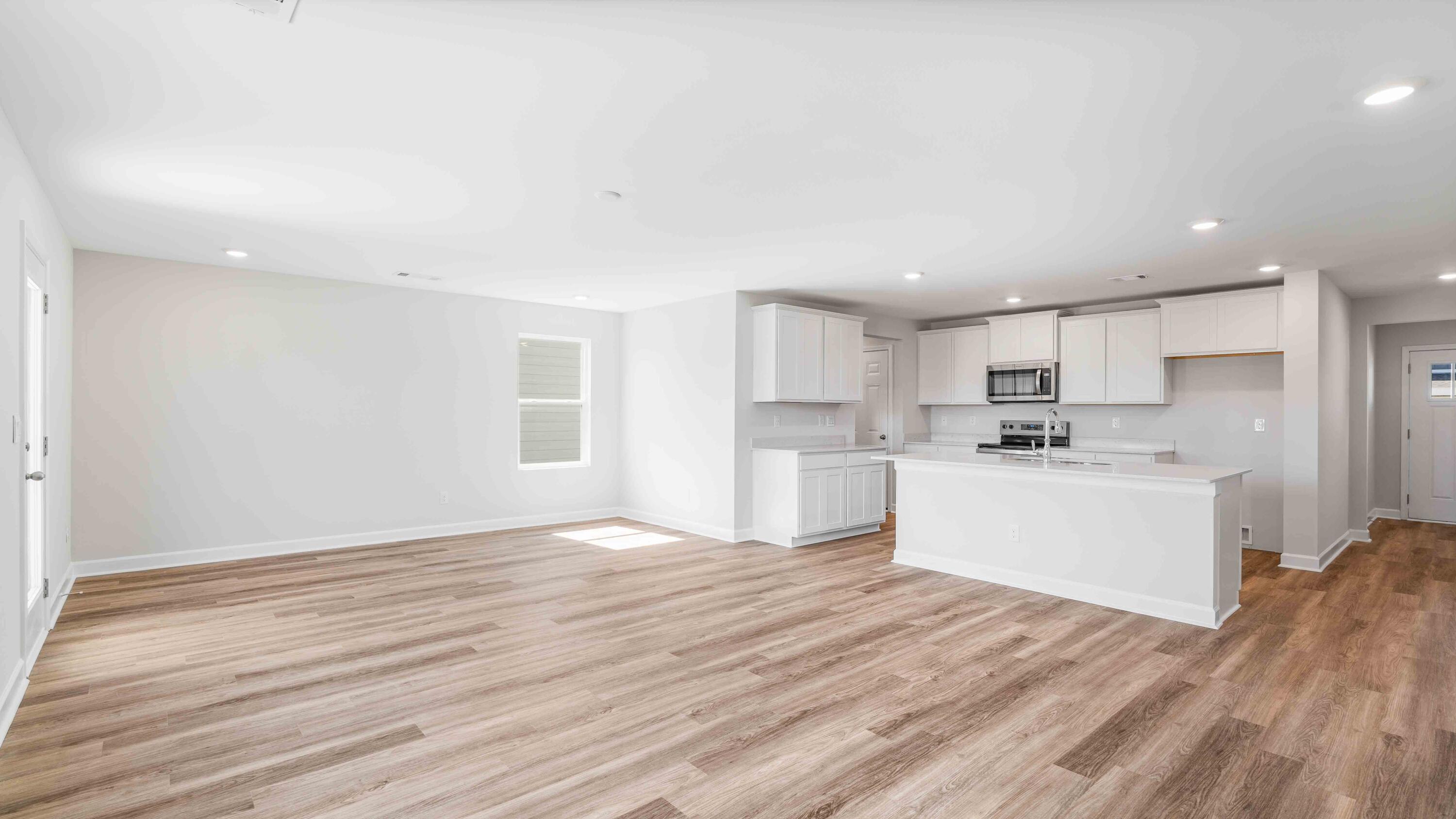 2078 Wiregrass Street Navarre, FL 32566 - Photo 6 of 10 The Belfort 5