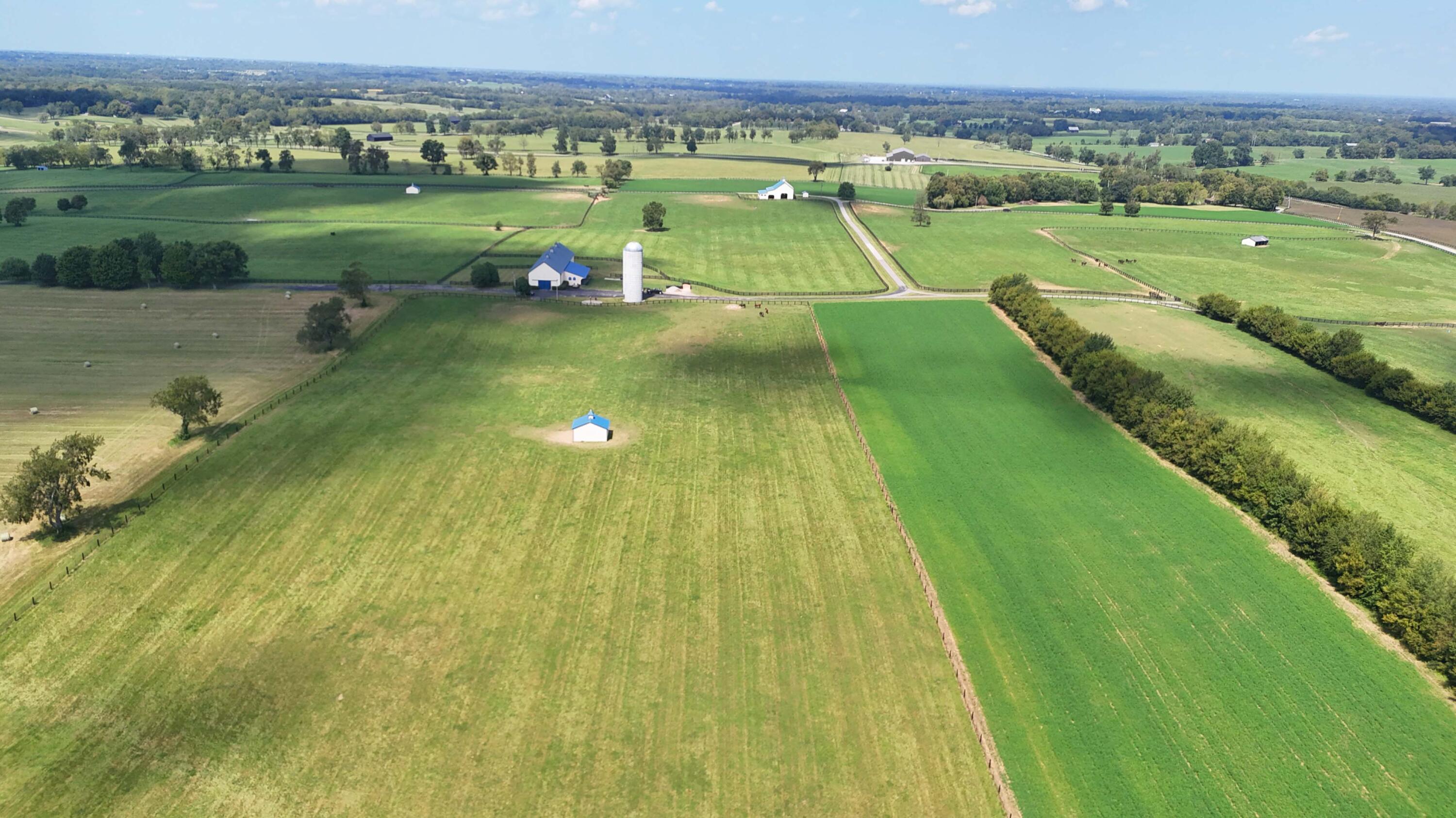 3469 Winchester Road Lexington, KY 40509 - Photo 47 of 86 19