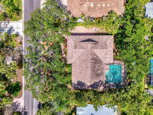 a sign that is on the side of the building