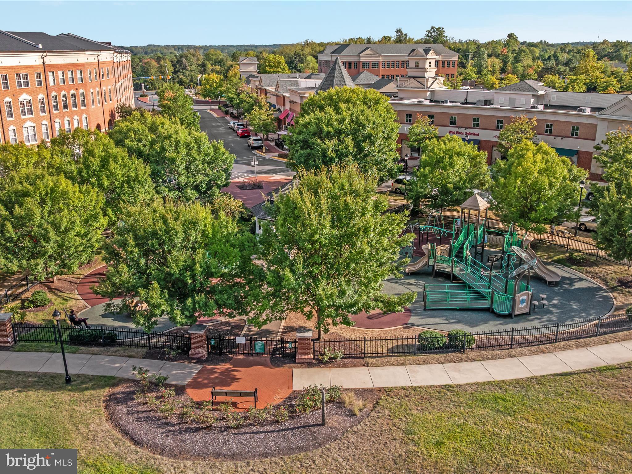 7734 Cedar Branch Drive Gainesville, VA 20155 - Photo 50 of 62 a view of a water fountain in front of a building