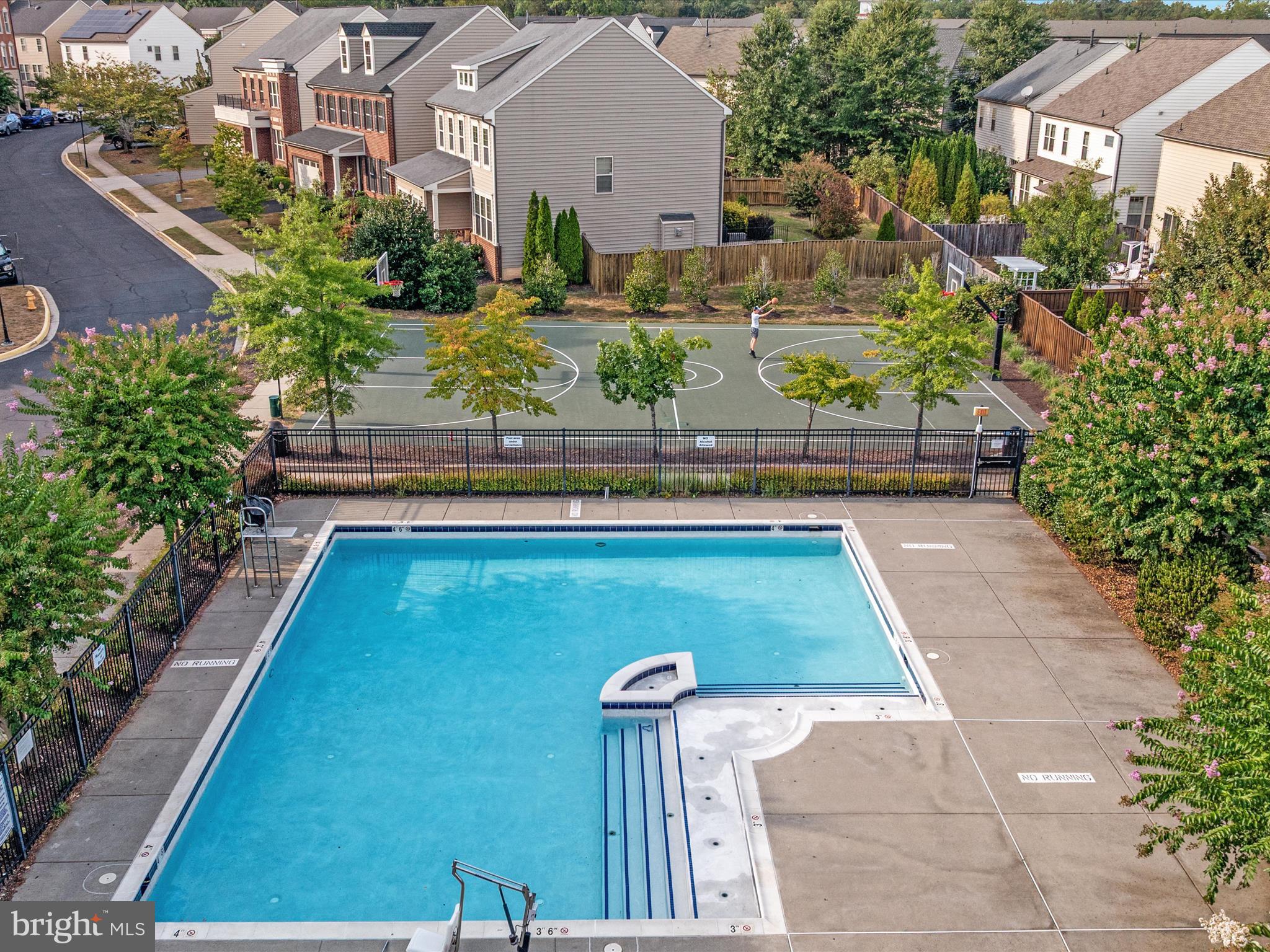 7734 Cedar Branch Drive Gainesville, VA 20155 - Photo 62 of 62 a view of yard with outdoor seating