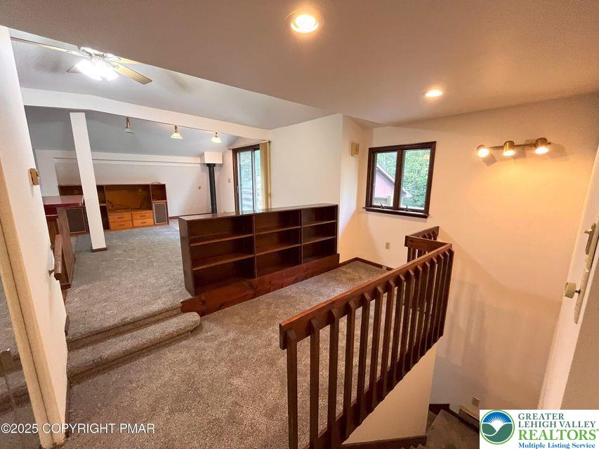 22 Short Road Jim Thorpe, PA 18229 - Photo 3 of 40 Gallery Image 3
