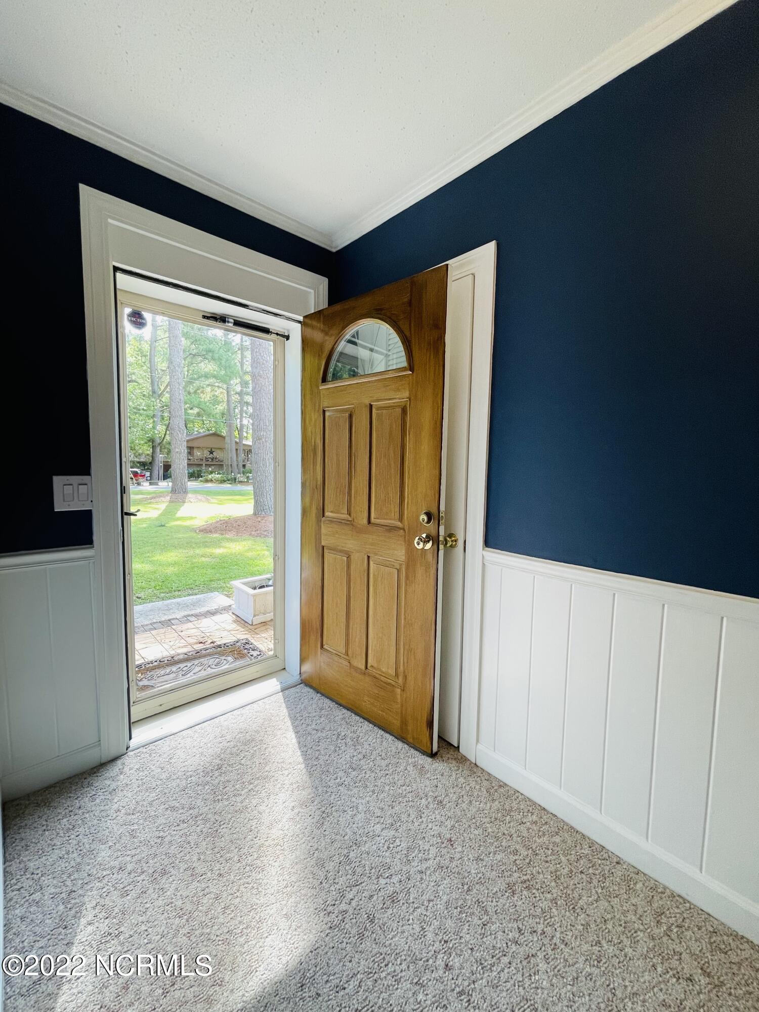 1244 Oakview Road Williamston, NC 27892 - Photo 29 of 58 Front door foyer