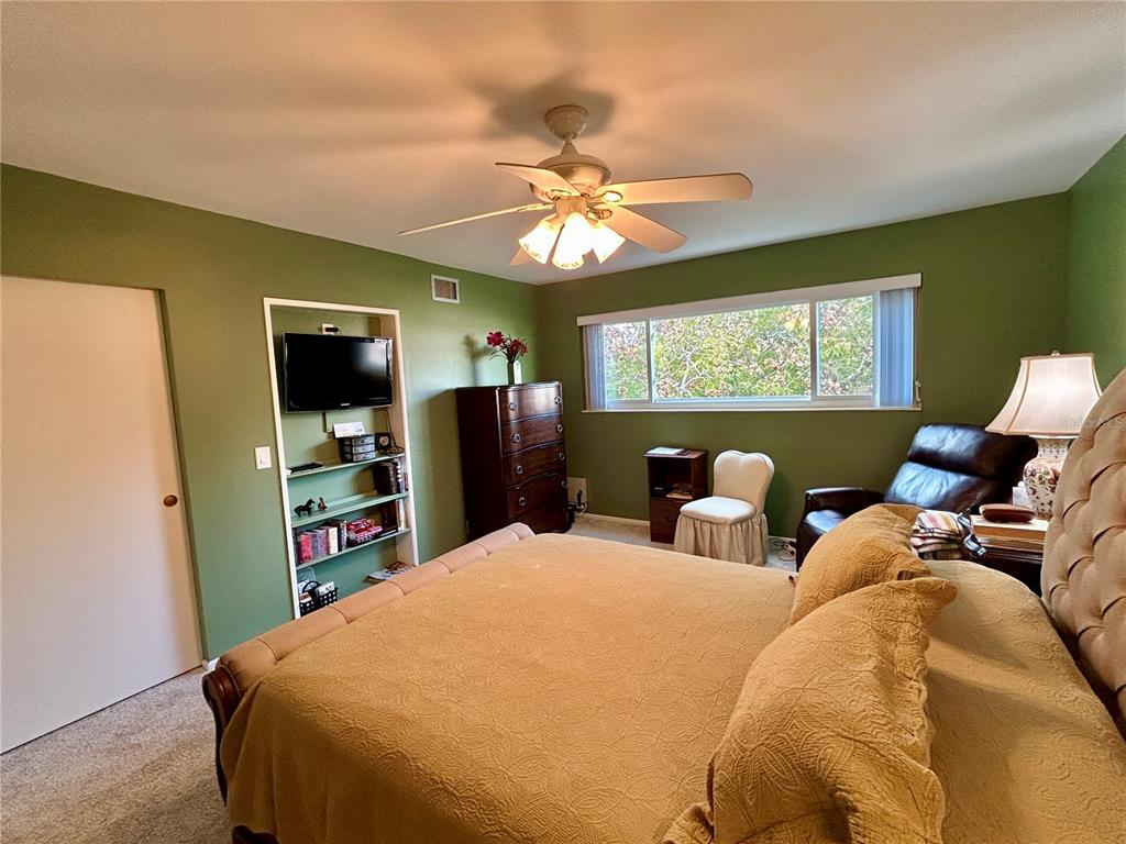 2436 Rhodesian Drive, Unit 42 Clearwater, FL 33763 - Photo 19 of 51