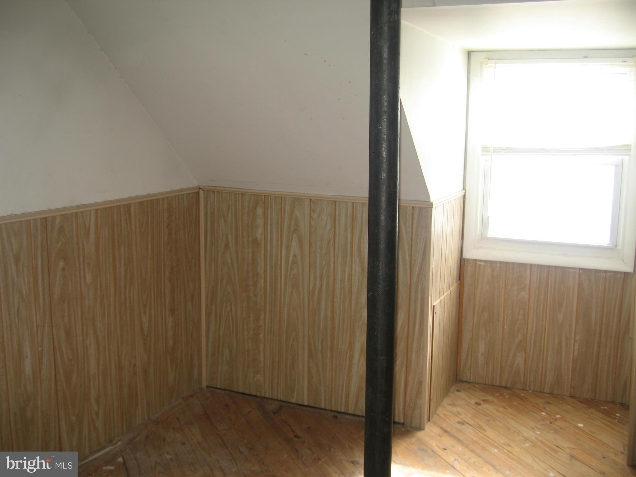 8200 Watersedge Road Baltimore, MD 21222 - Photo 19 of 27 Extra Room