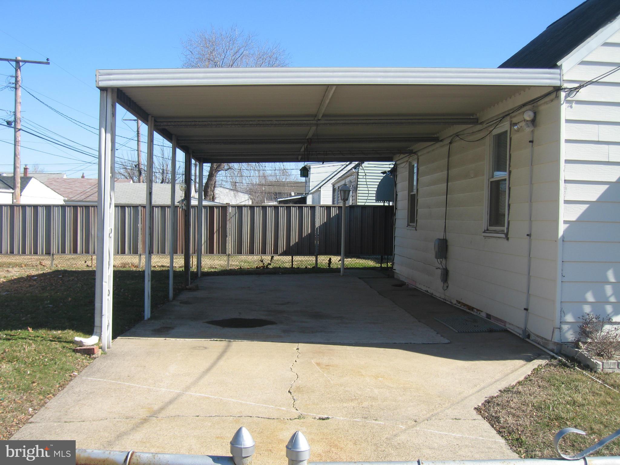 8200 Watersedge Road Baltimore, MD 21222 - Photo 22 of 27 Carport