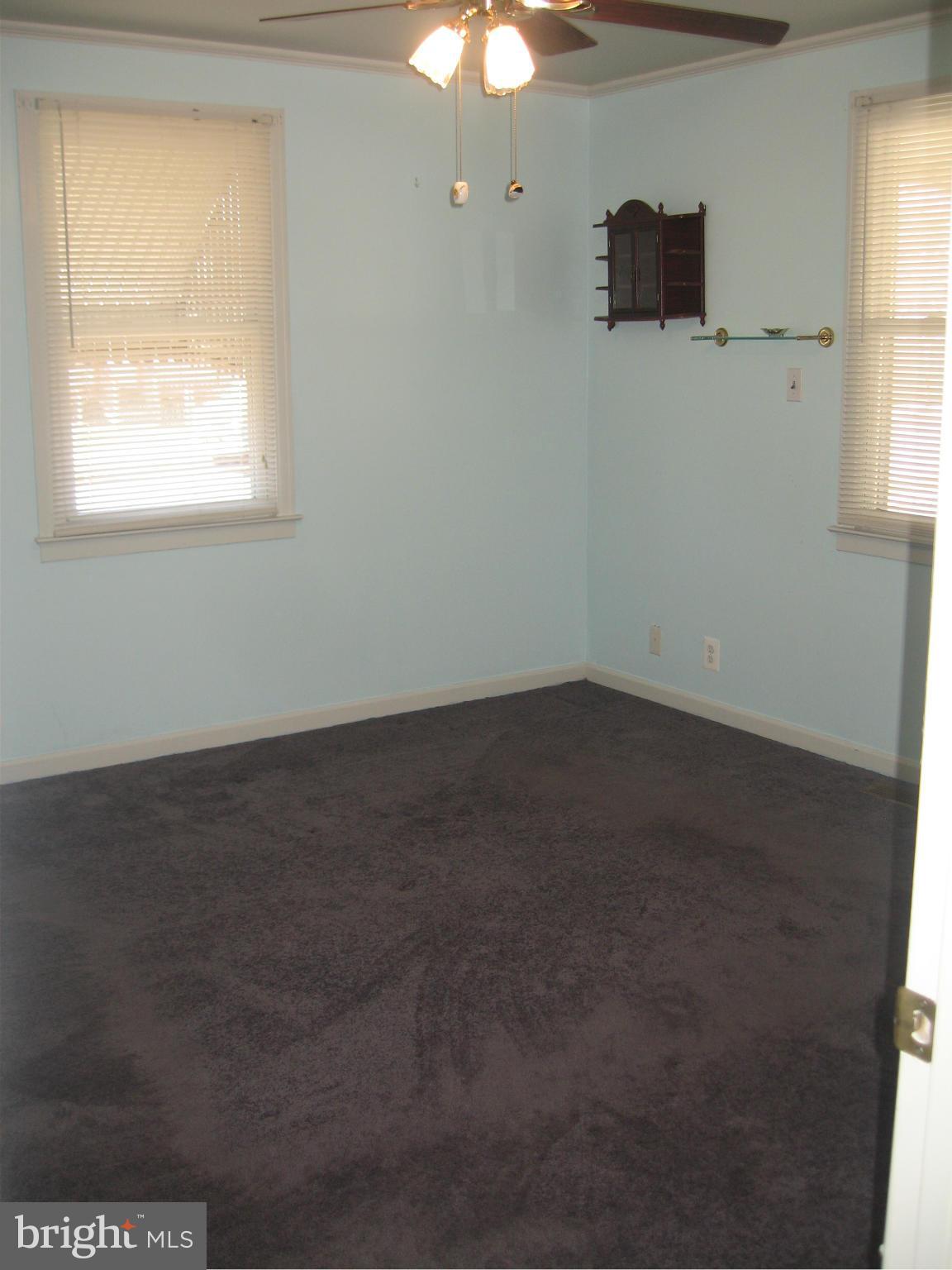 8200 Watersedge Road Baltimore, MD 21222 - Photo 8 of 27 Bedroom 1
