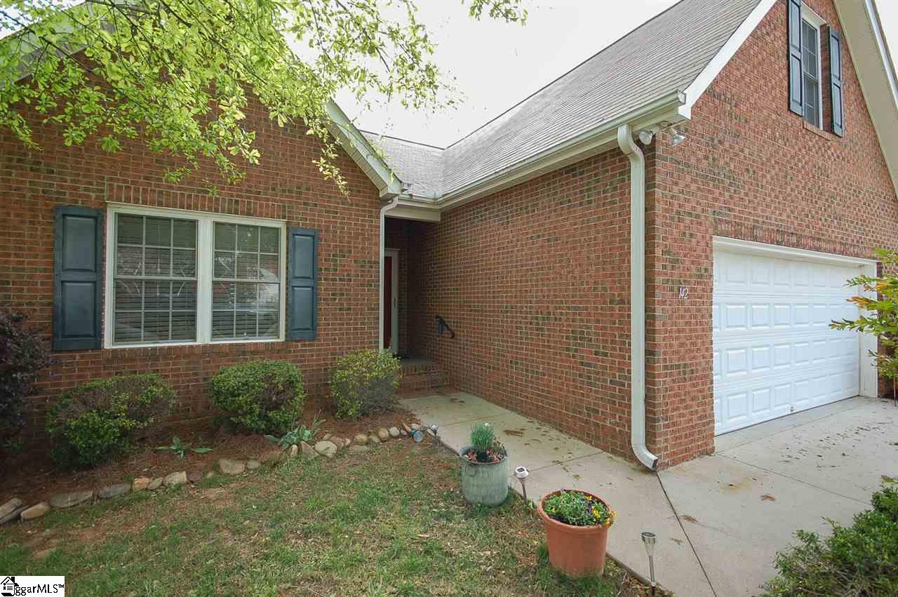 142 Elliott Circle Anderson, SC 29621 - Photo 3 of 26